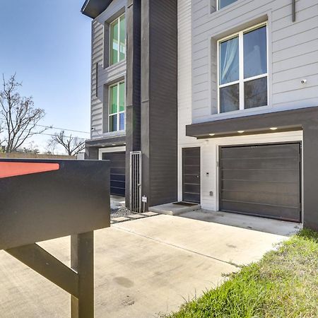 3 Mi To Dtwn Modern Townhome With Yard In ฮูสตัน ภายนอก รูปภาพ