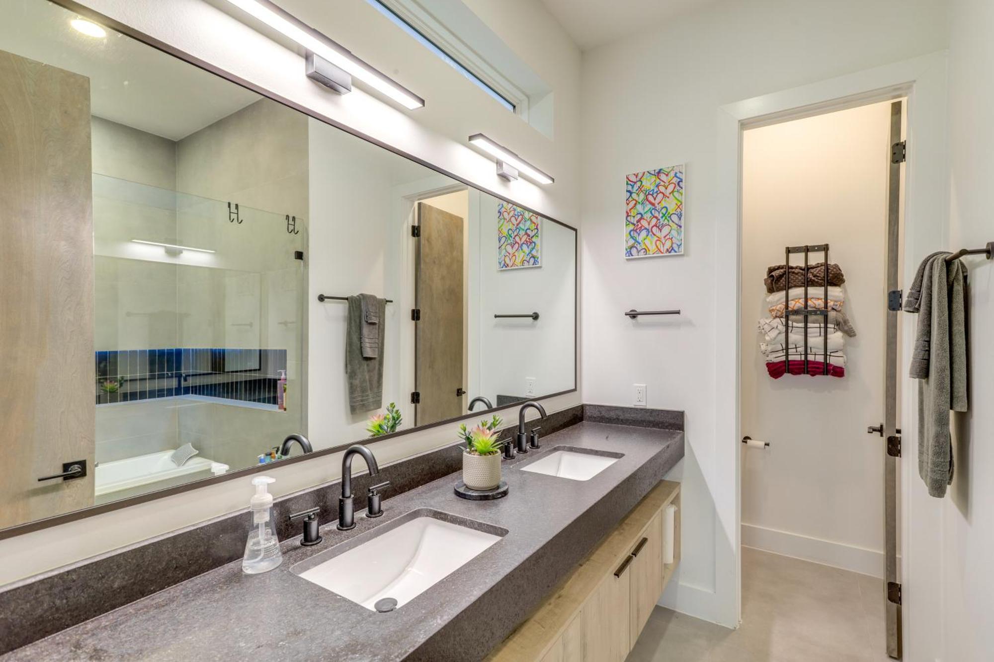 3 Mi To Dtwn Modern Townhome With Yard In ฮูสตัน ภายนอก รูปภาพ