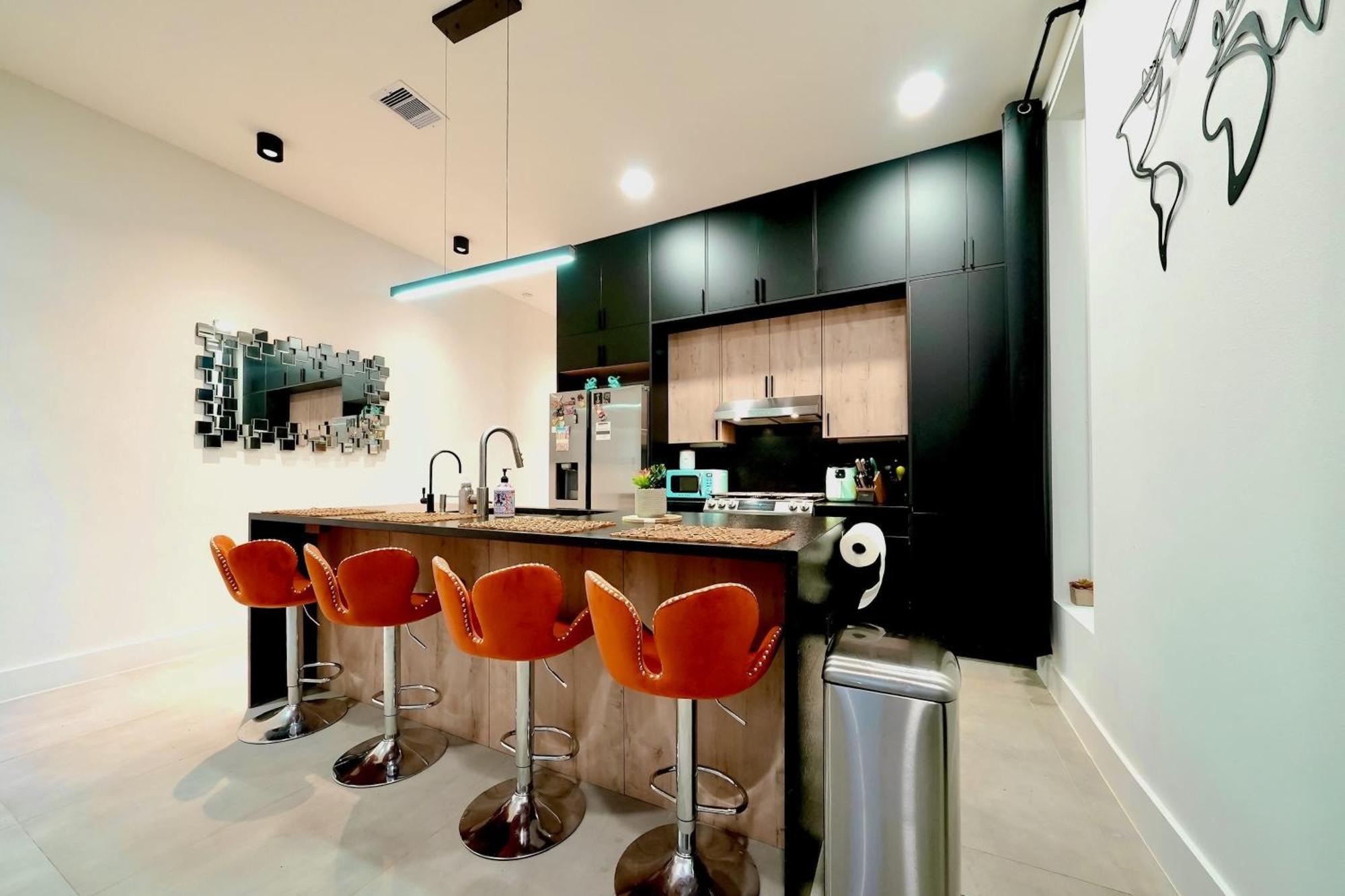 3 Mi To Dtwn Modern Townhome With Yard In ฮูสตัน ภายนอก รูปภาพ