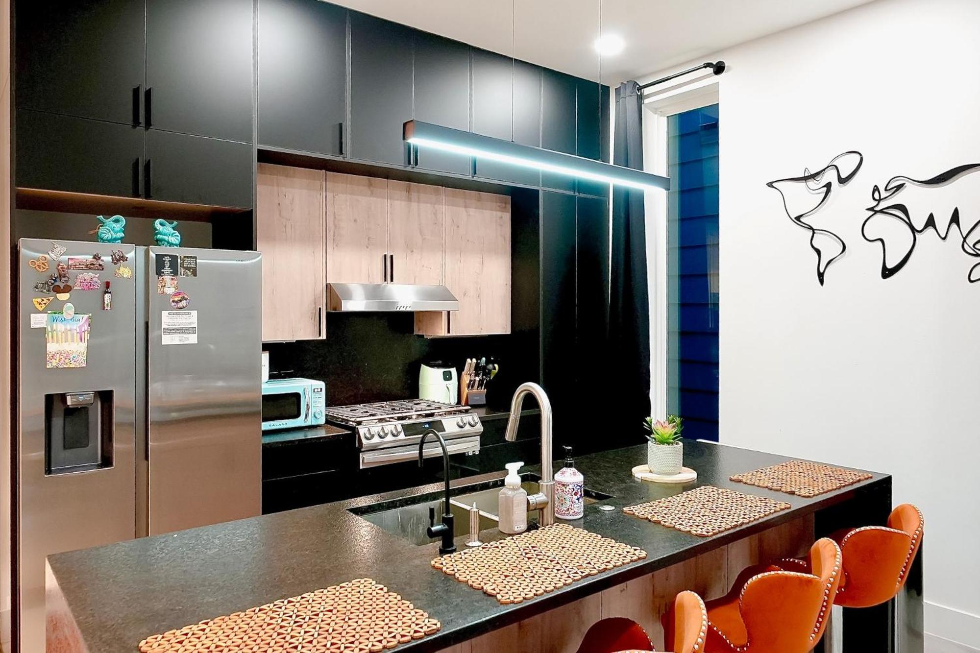 3 Mi To Dtwn Modern Townhome With Yard In ฮูสตัน ภายนอก รูปภาพ